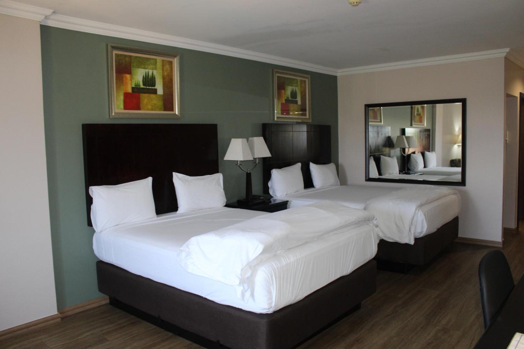 Hampshire Hotel - Ballito Exteriör bild