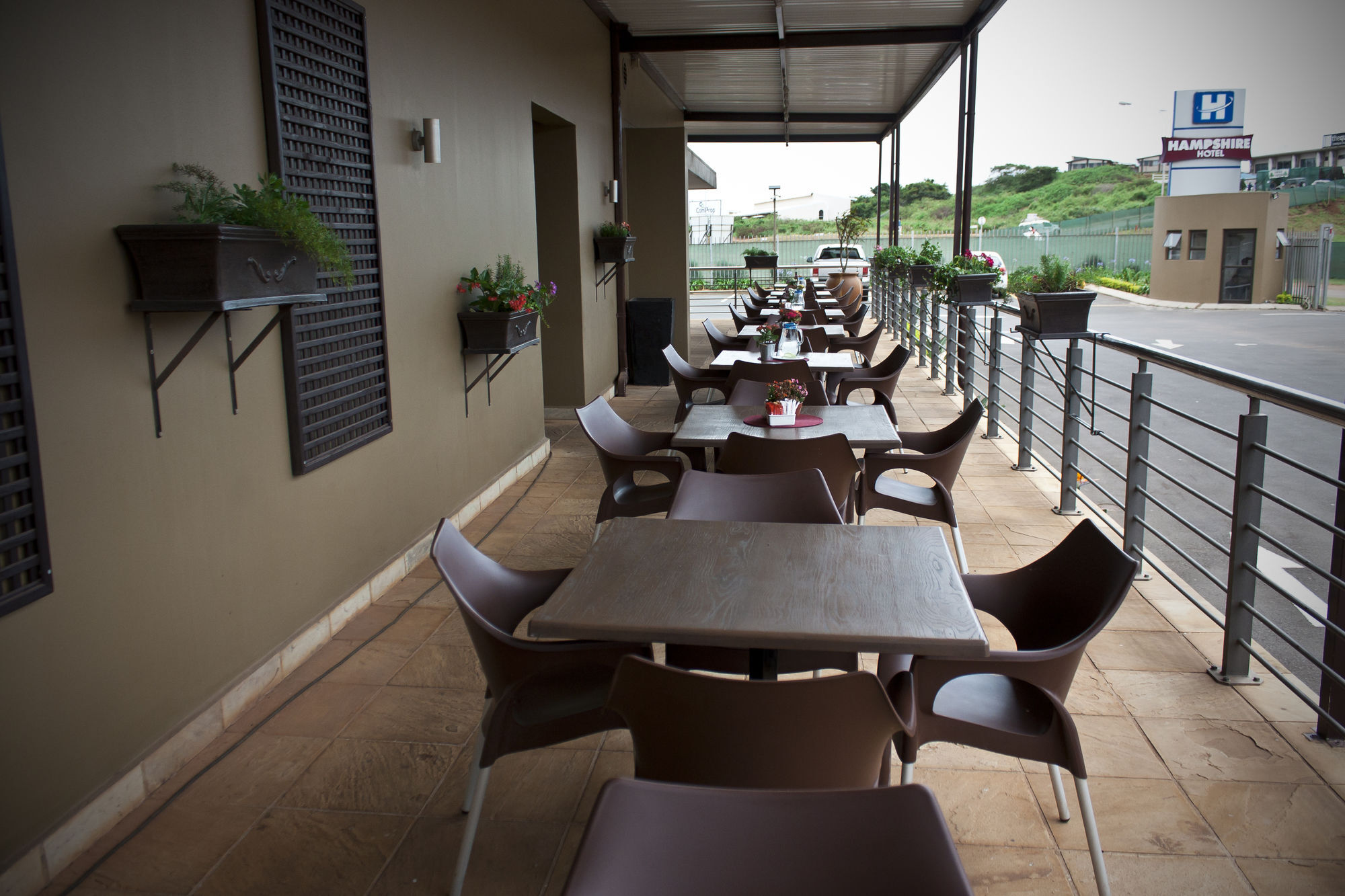 Hampshire Hotel - Ballito Exteriör bild