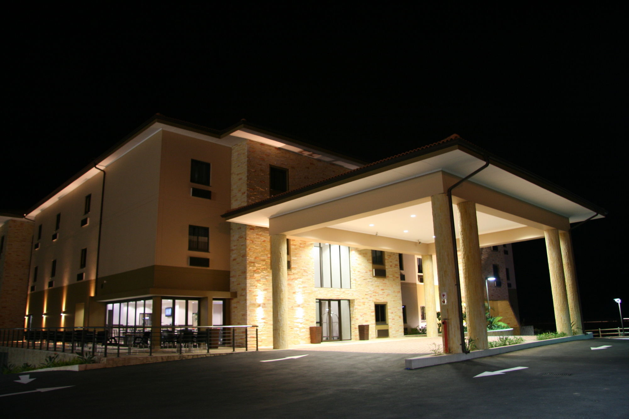Hampshire Hotel - Ballito Exteriör bild